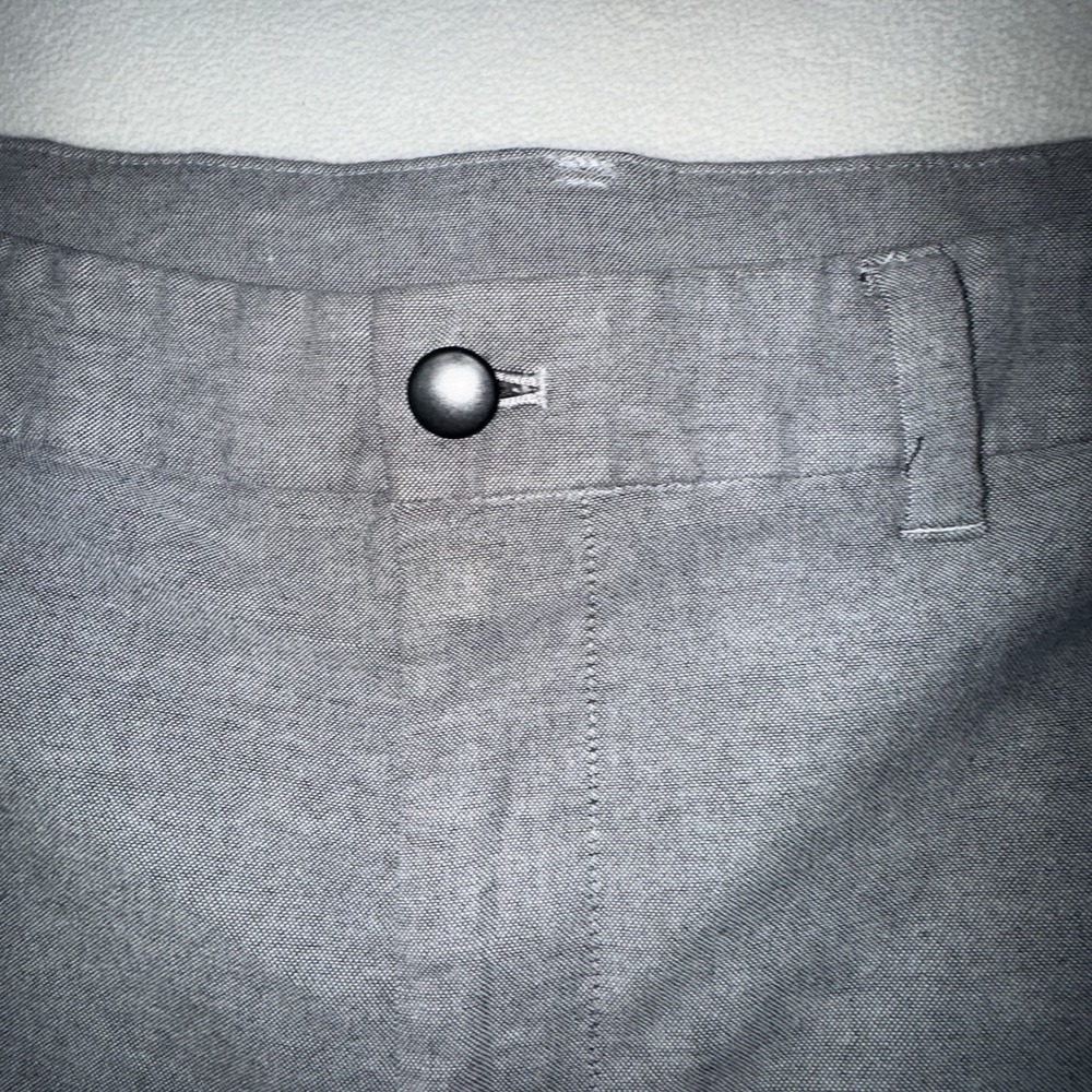 Lululemon Shorts Commission Relaxed Light Gray Quick Oxford 11" Sz 34 Golf - Picture 3 of 11